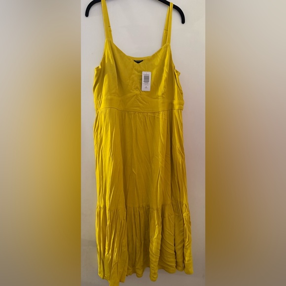 Torrid Rayon Slub Tiered Midi Dress NWT - Picture 4 of 6